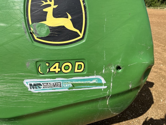 Used 2014 John Deere 640D Combine Platforms at Horizon Ag & Turf in High Prairie, AB - Photo5