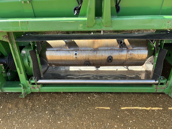 Used 2014 John Deere 640D Combine Platforms at Horizon Ag & Turf in High Prairie, AB - Photo6