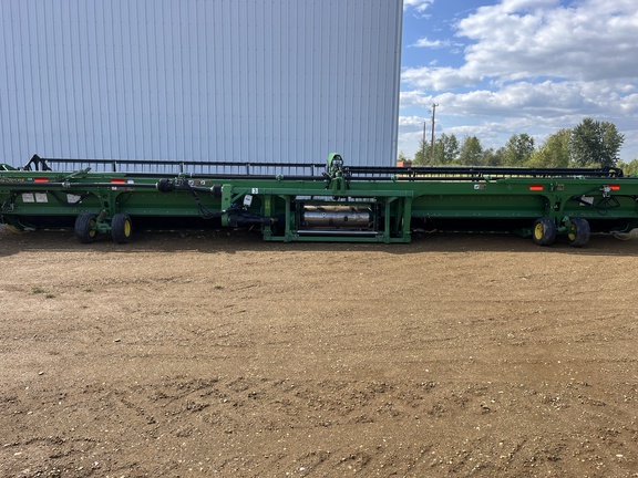 Used 2014 John Deere 640D Combine Platforms at Horizon Ag & Turf in High Prairie, AB - Photo21