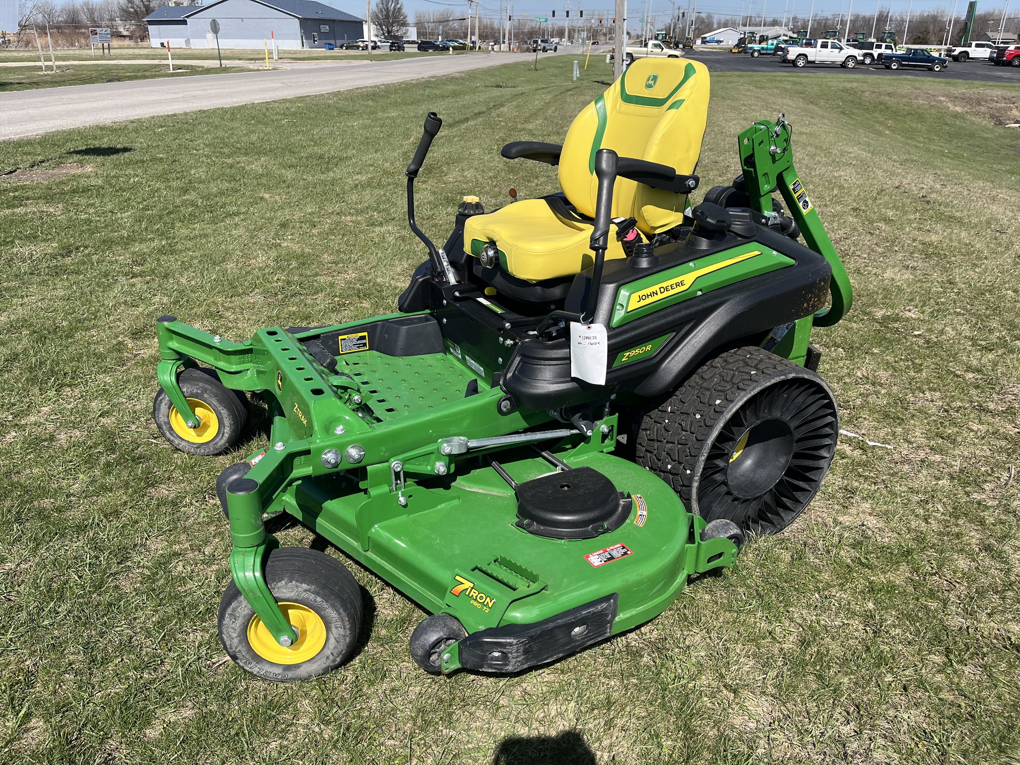 2024 John Deere Z950R Image 1