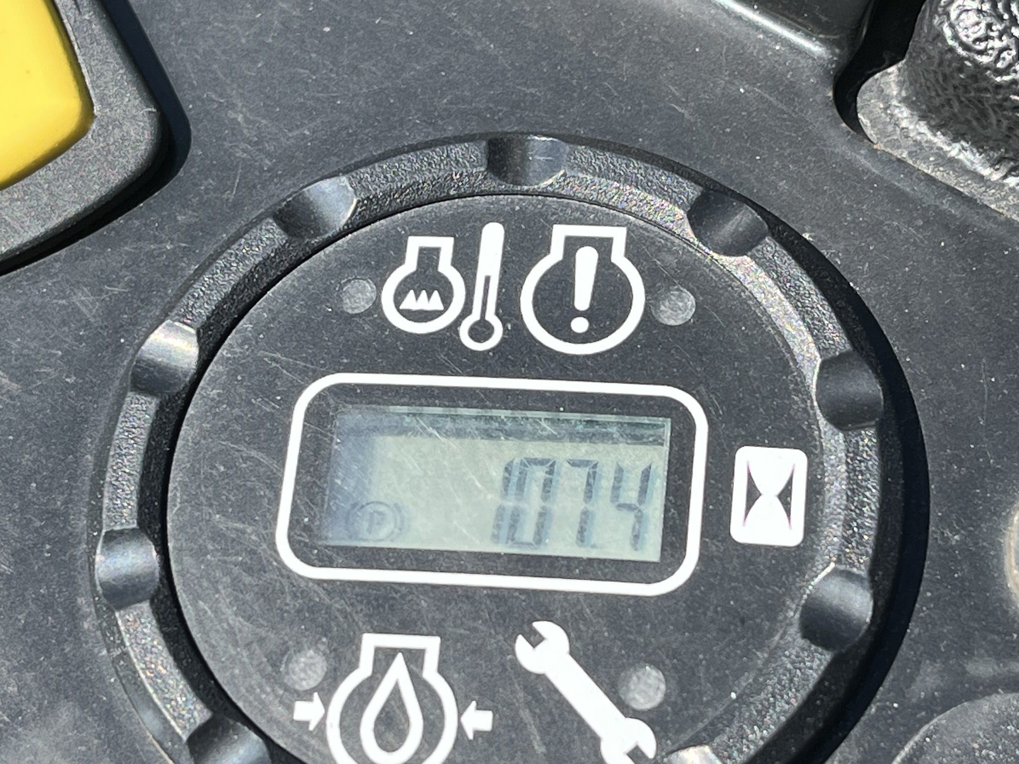 2024 John Deere Z950R Image 11