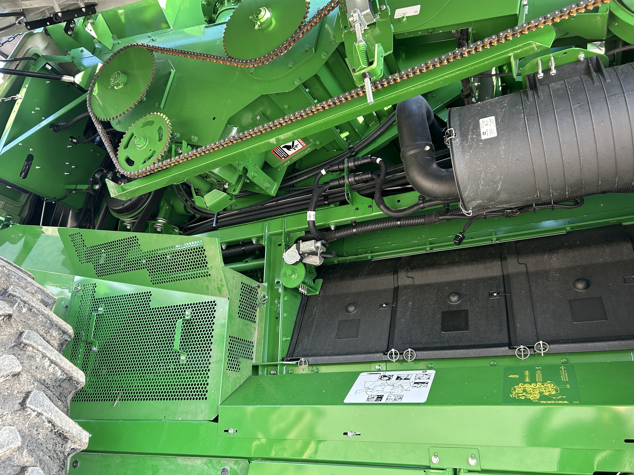  2024 John Deere S760 at Heritage Tractor in Baldwin City, KS