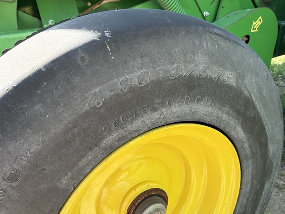 2020 John Deere 560M - Photo9