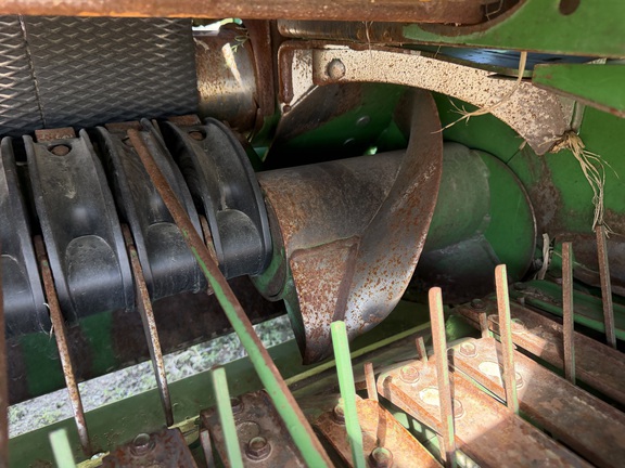 2020 John Deere 560M - Photo20