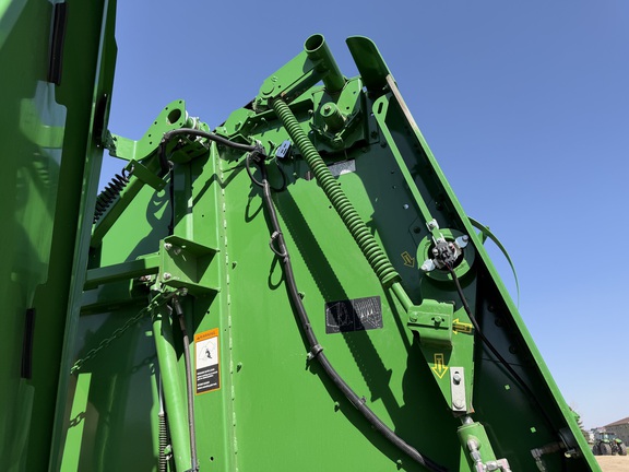 2020 John Deere 560M - Photo25