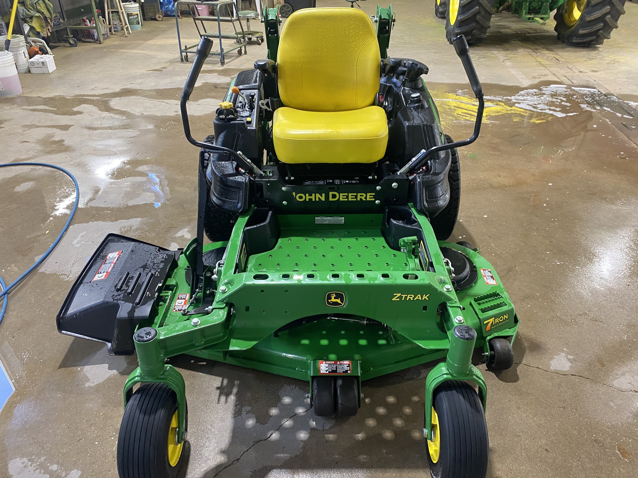 2018 John Deere Z950R Image 7
