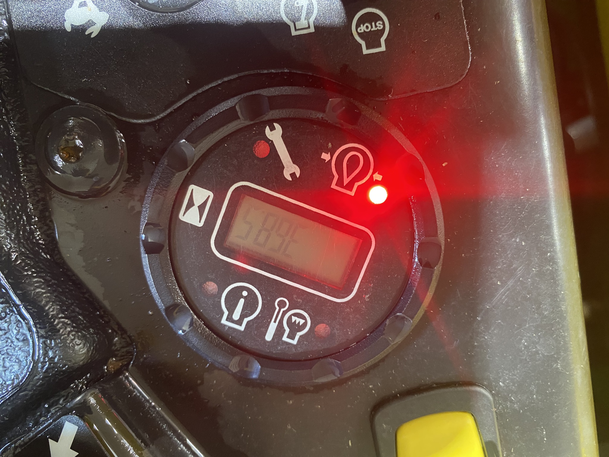 2018 John Deere Z950R Image 4