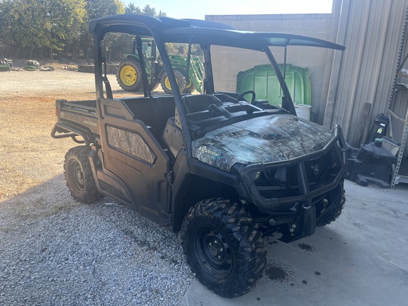 2021 John Deere 835M Photo 3