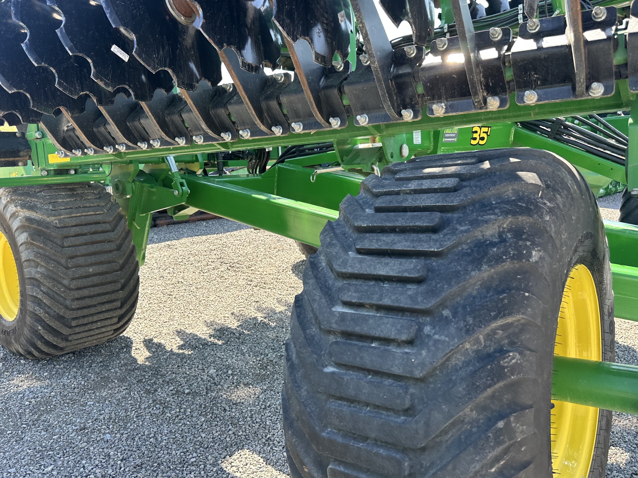 2025 John Deere 2680H Image 8