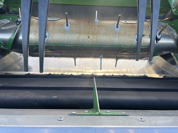 Used 2024 John Deere HD50R Combine Platforms at Horizon Ag & Turf in High Prairie, AB - Photo8