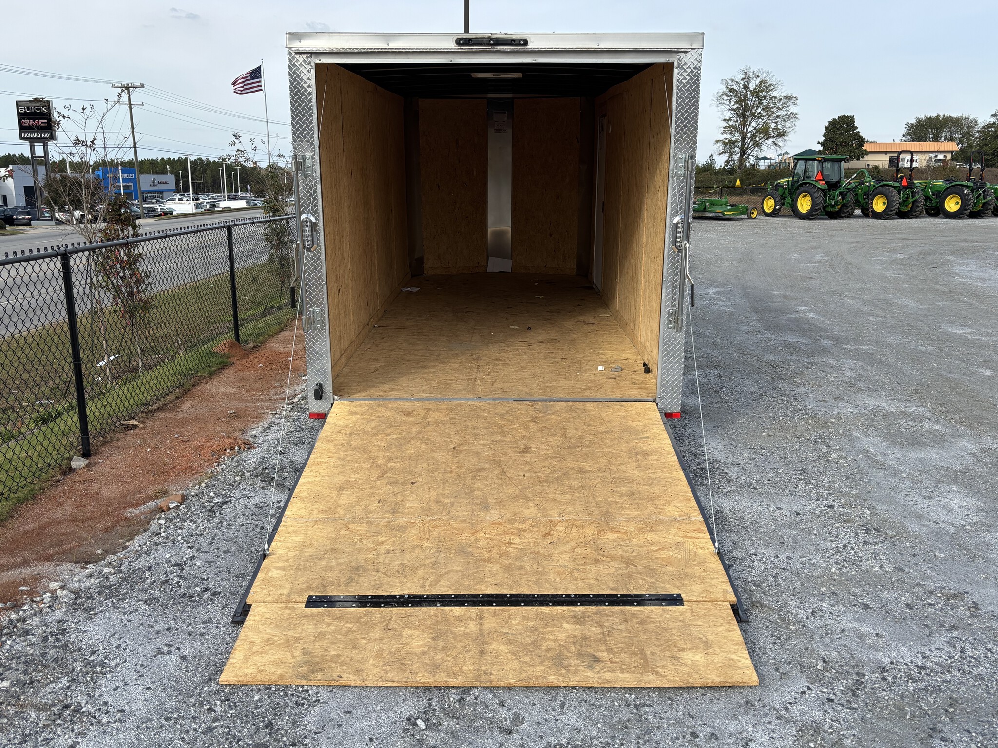 2022 Hooper 7X16 Enclosed Image 3