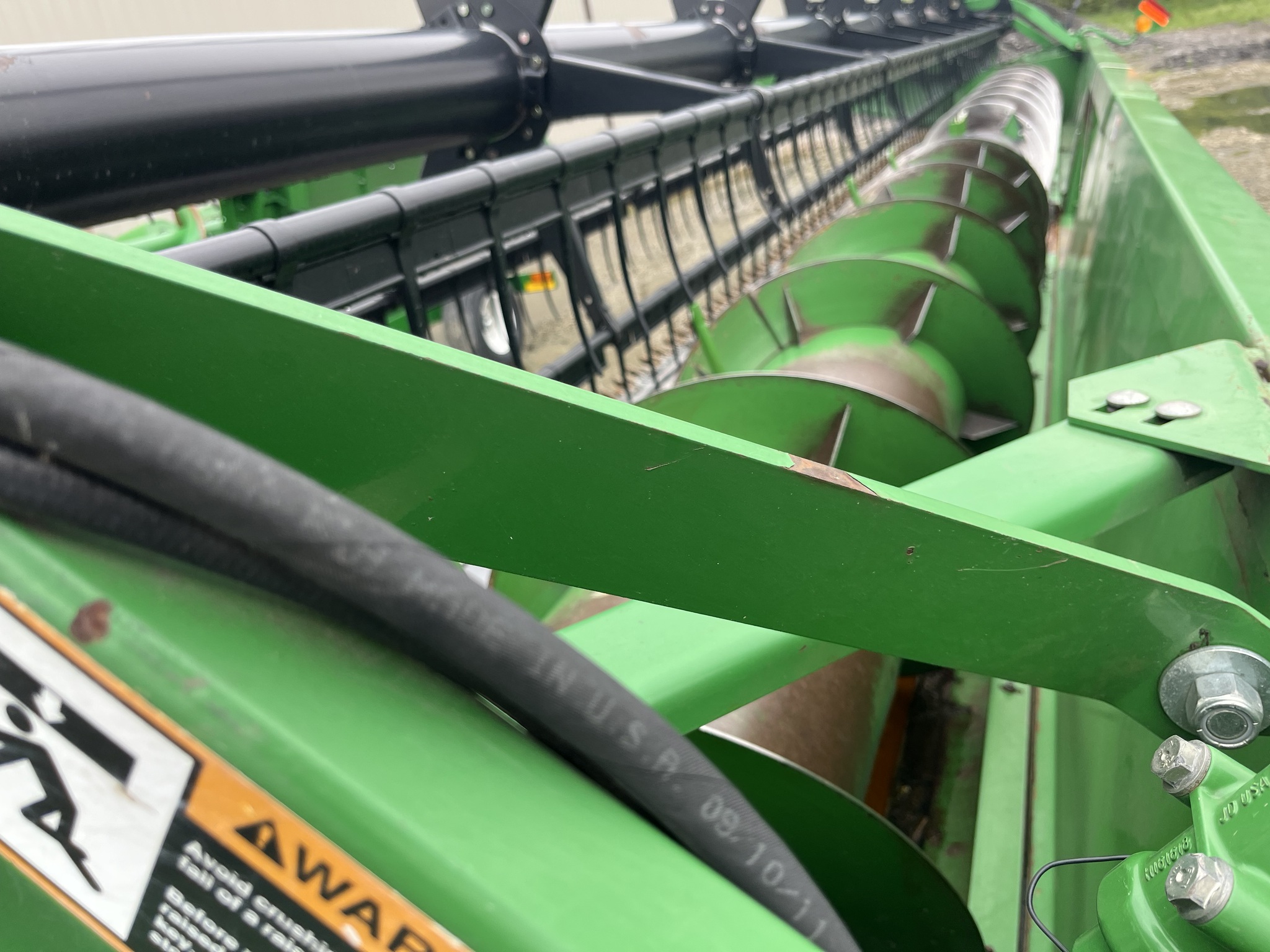 2003 John Deere 630F Image 12