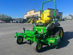 2025 John Deere Z740R Image 2