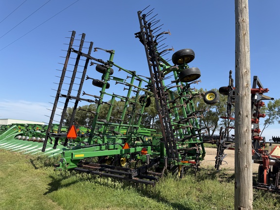 2005 John Deere 2210 - Photo2