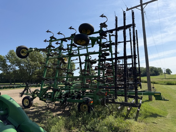 2005 John Deere 2210 - Photo5
