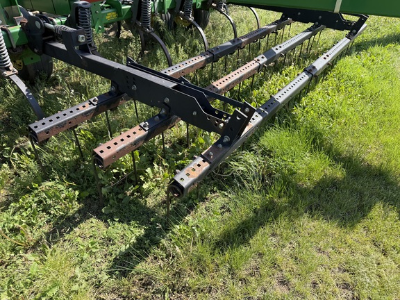 2005 John Deere 2210 - Photo19