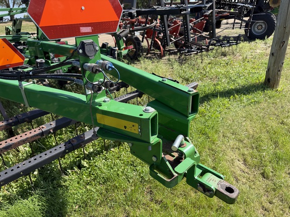 2005 John Deere 2210 - Photo25
