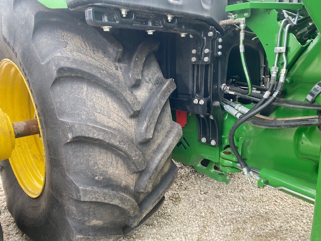  2024 John Deere 9R 590 at Heritage Tractor in Roanoke, IL
