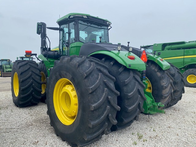  2024 John Deere 9R 590 at Heritage Tractor in Roanoke, IL