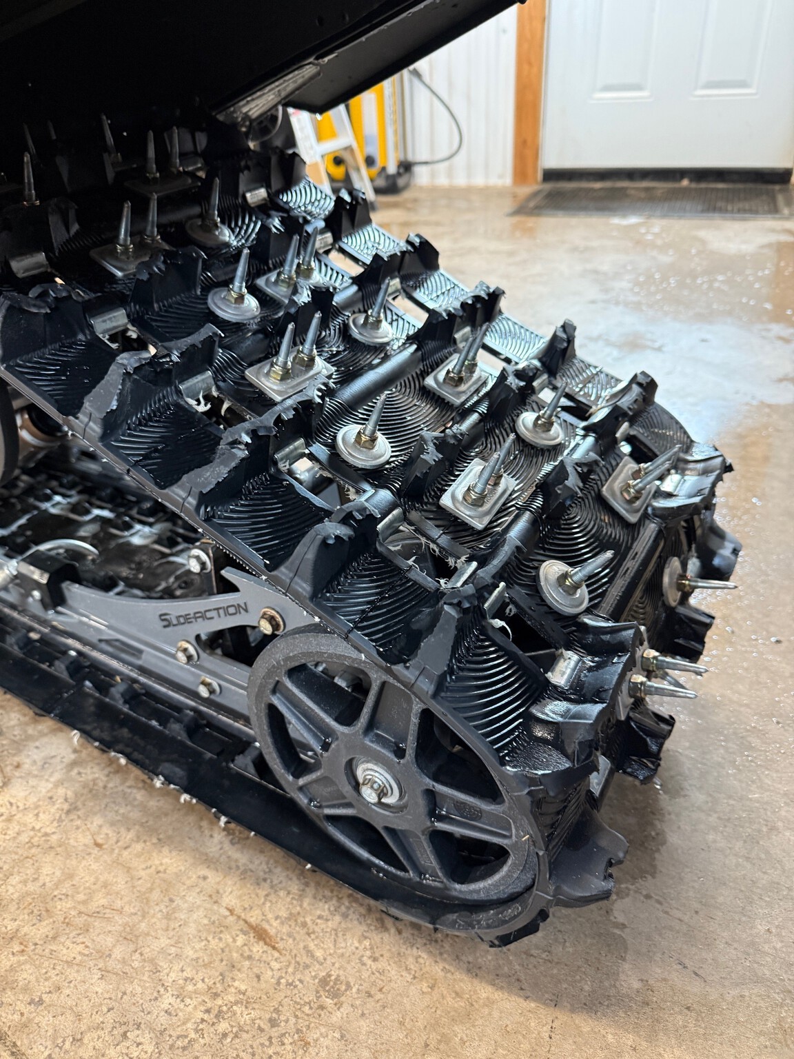 2022 Arctic Cat Thunder Cat ZR9000 Image 2