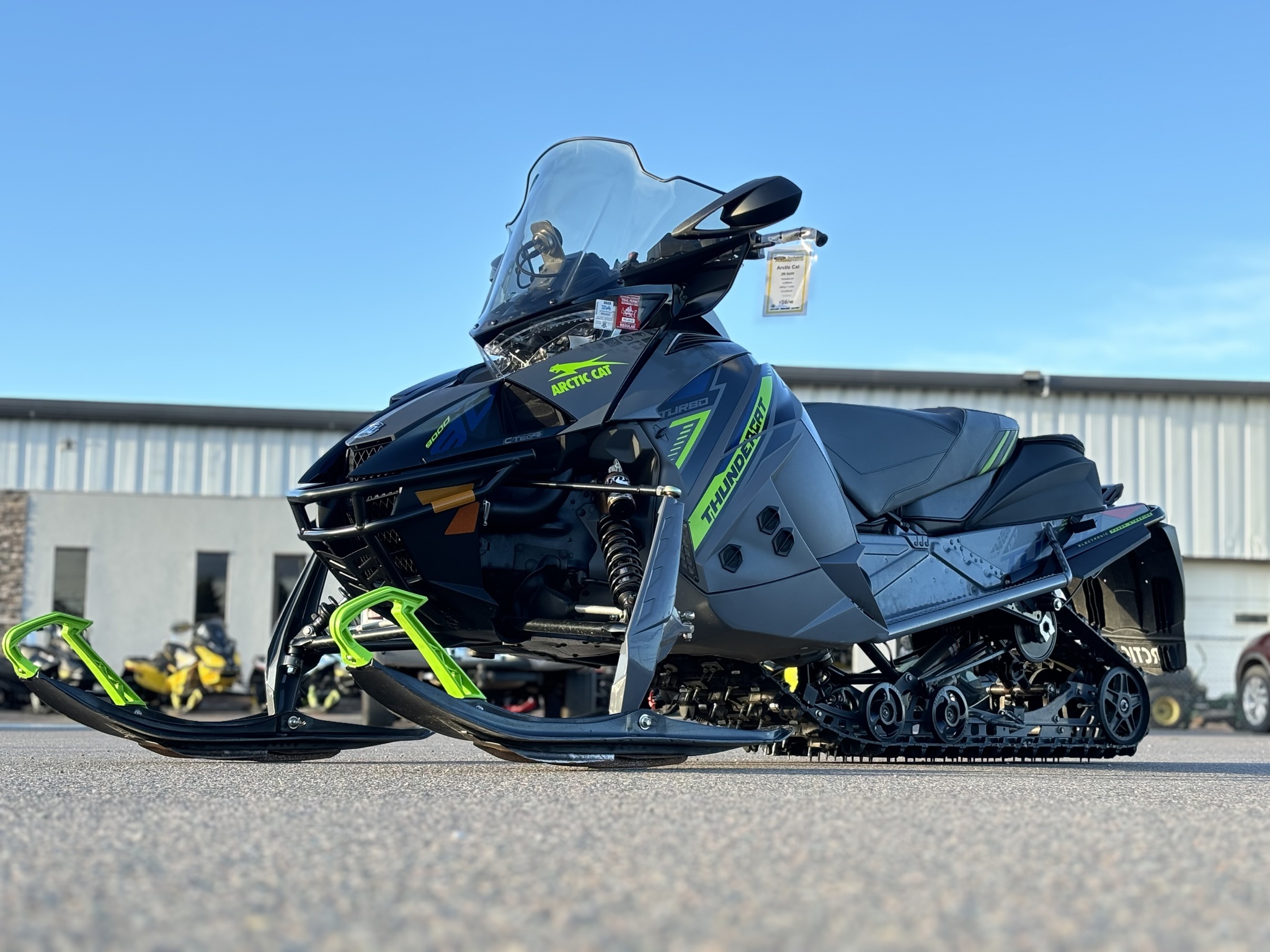 2022 Arctic Cat Thunder Cat ZR9000 Image 1