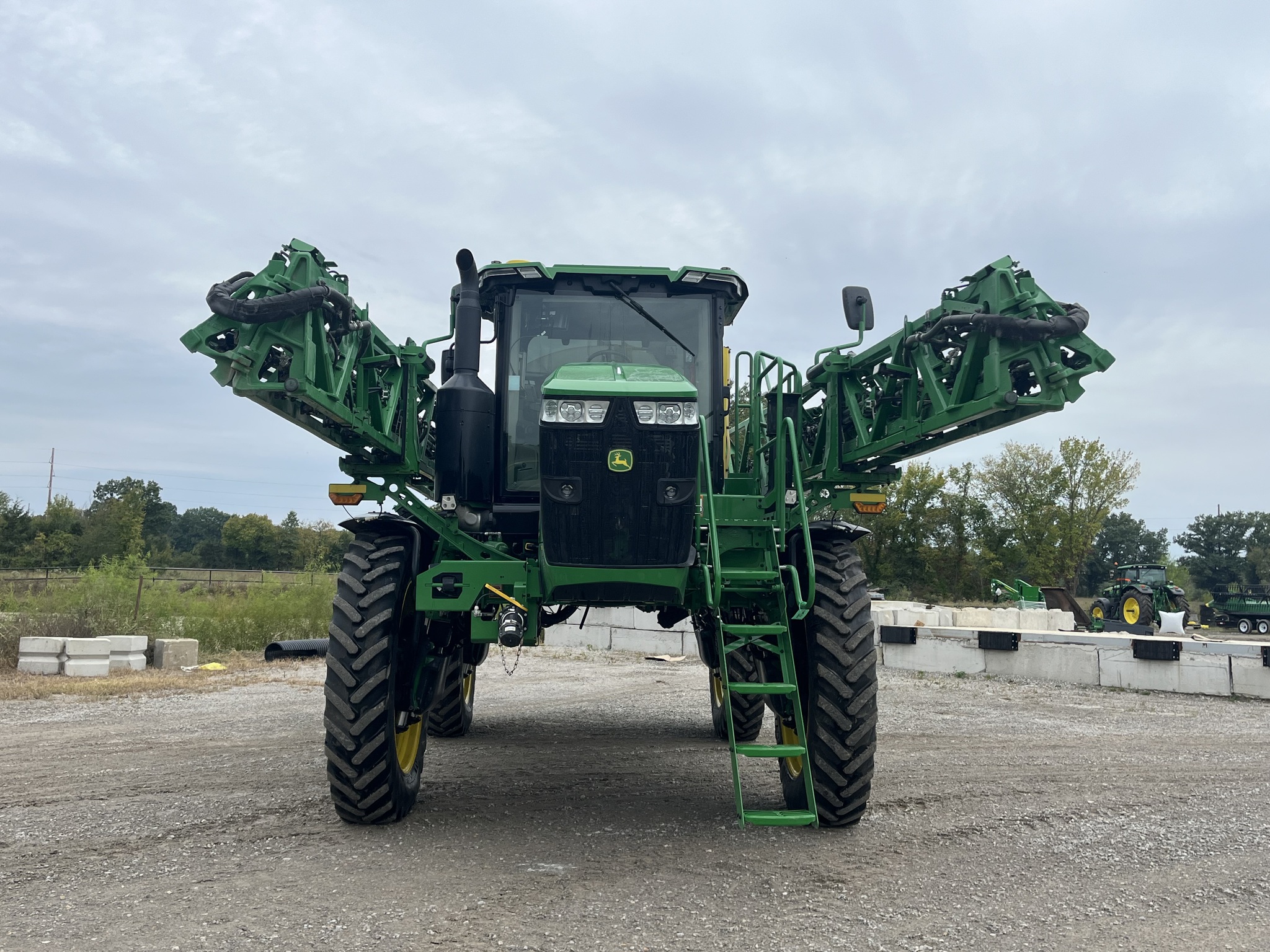  2025 John Deere 616R at Heritage Tractor in Pittsburg, KS