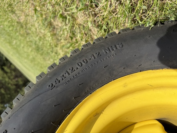 2005 John Deere 737 - Photo11