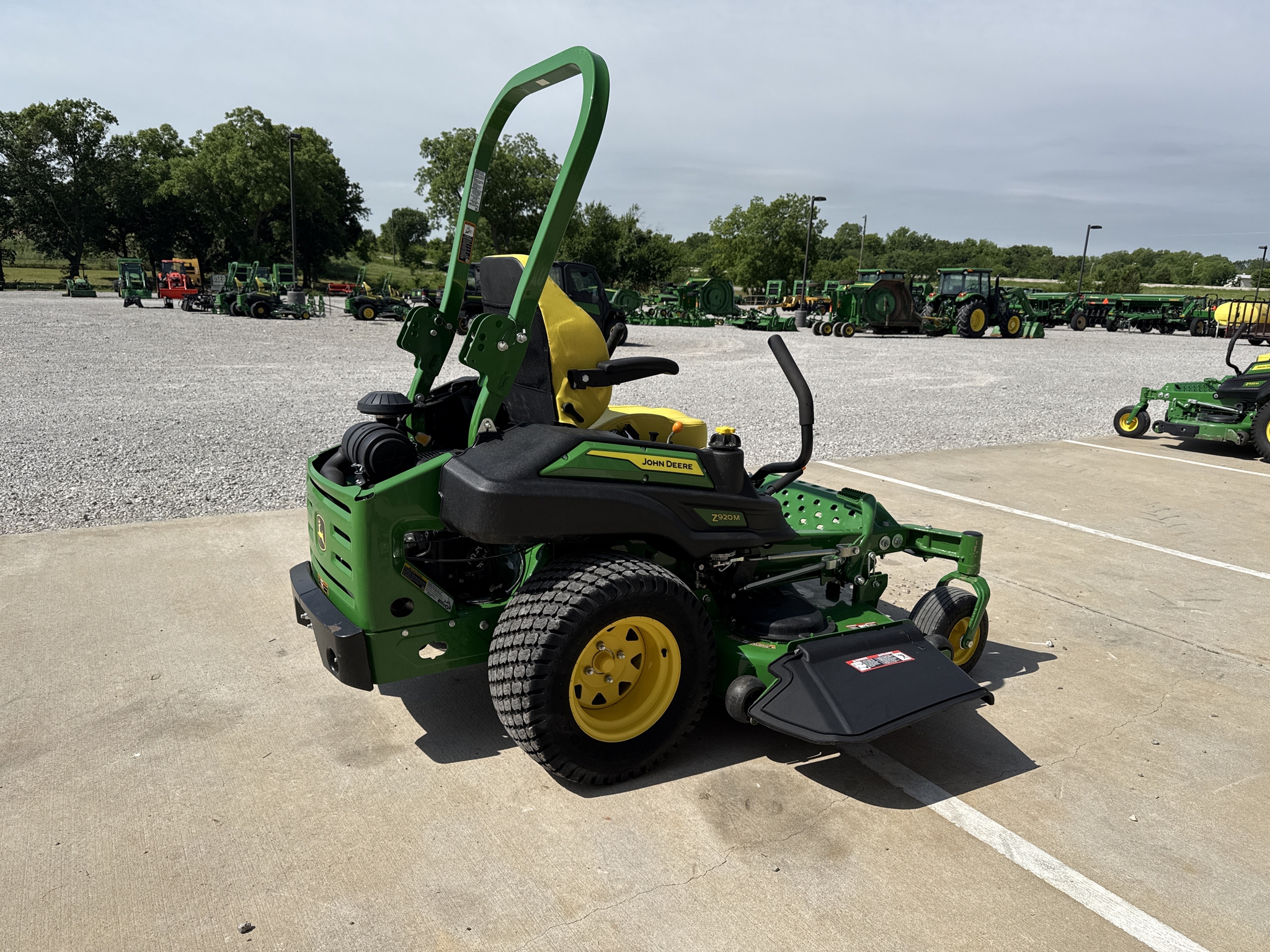 2024 John Deere Z920M Image 13
