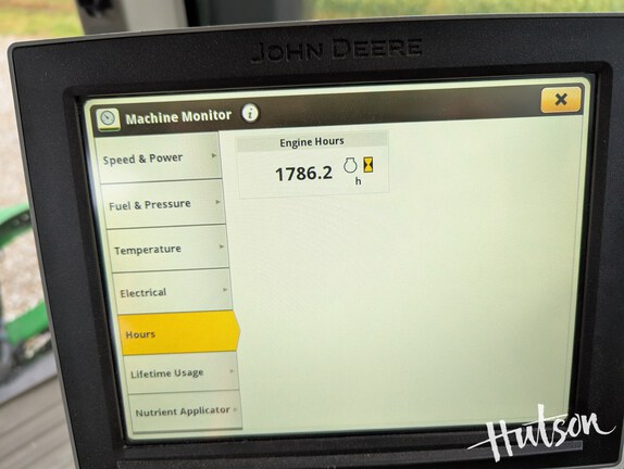Photo of 2023 John Deere 600R