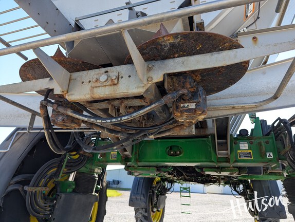 Photo of 2023 John Deere 600R