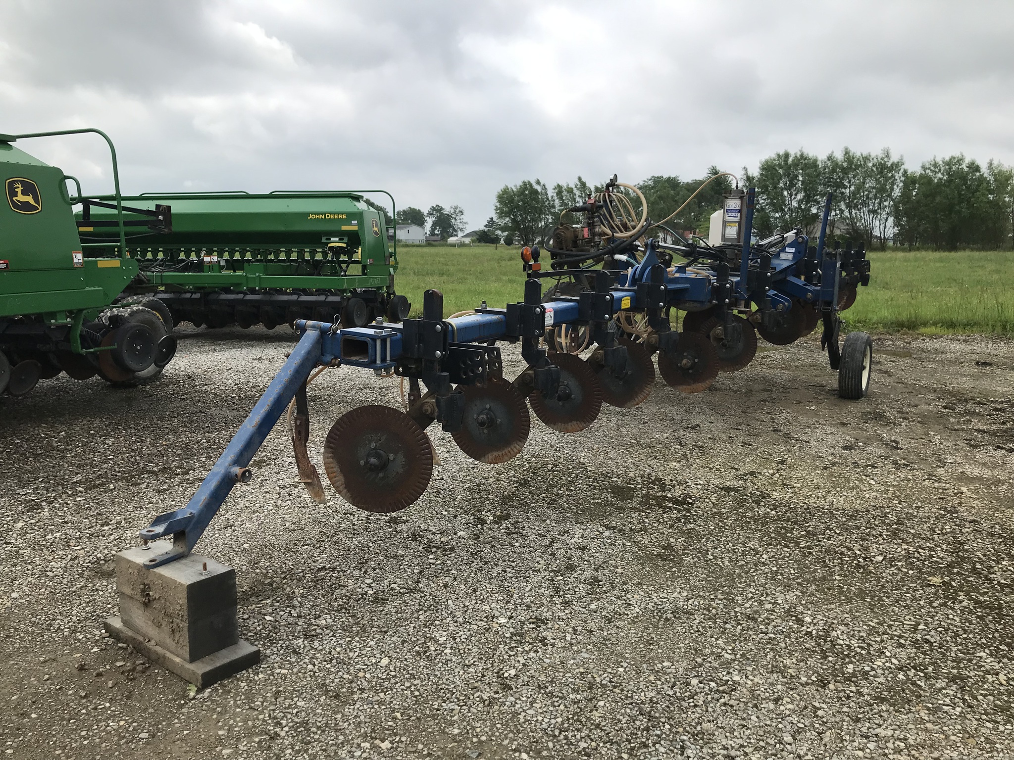 Blu-Jet 13 ROW ANNHYDROUS Image 1