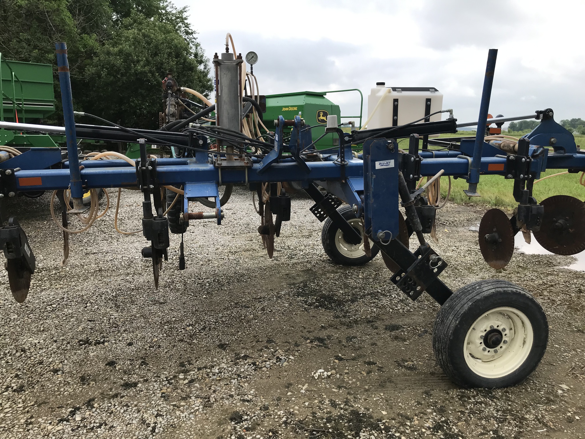 Blu-Jet 13 ROW ANNHYDROUS Image 3