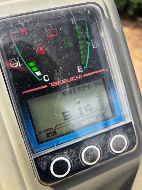 2022 Takeuchi TB225 Image 7