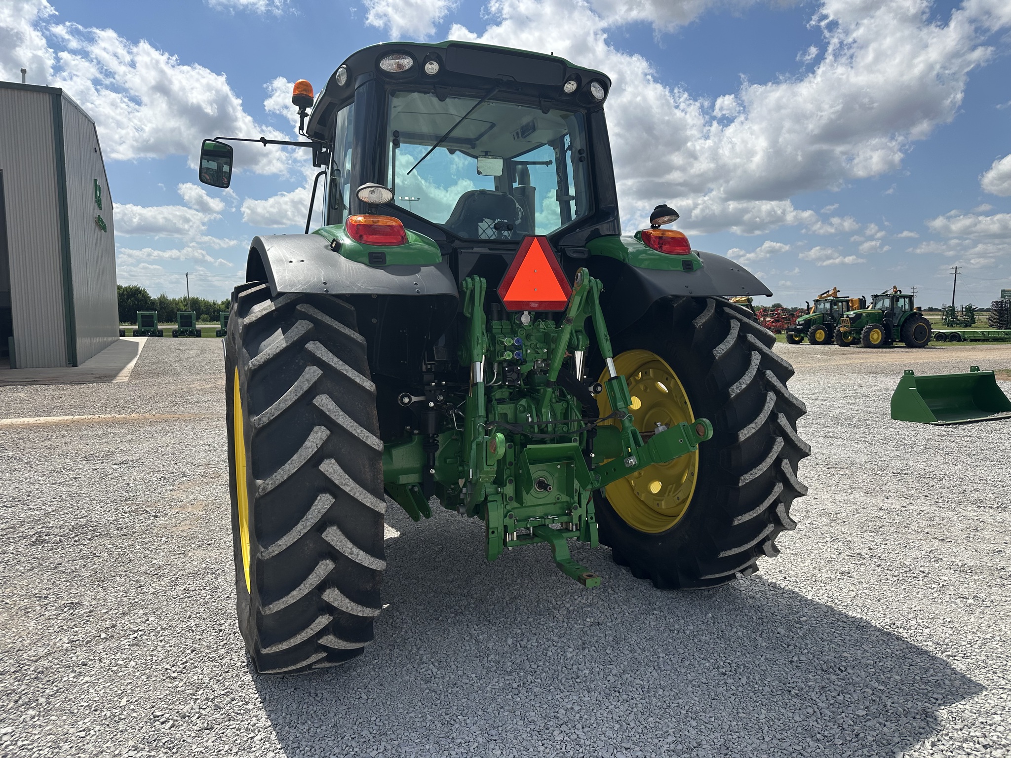 2023 John Deere 6155M Image 5