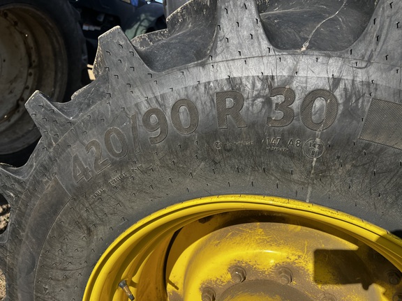 2025 John Deere 6R 215 - Photo8