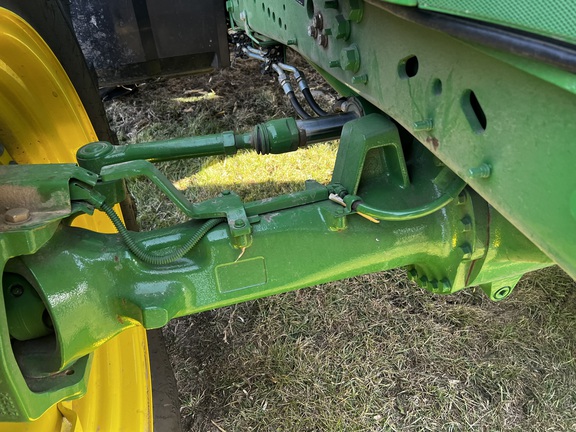 2025 John Deere 6R 215 - Photo12