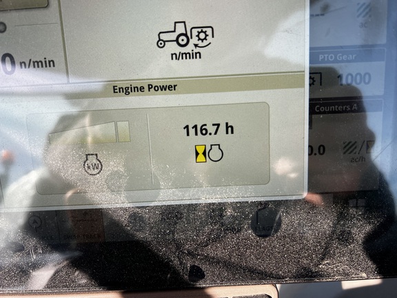 2025 John Deere 6R 215 - Photo27