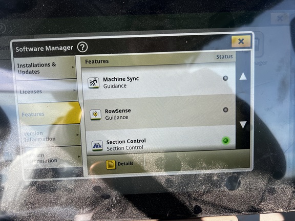 2025 John Deere 6R 215 - Photo32