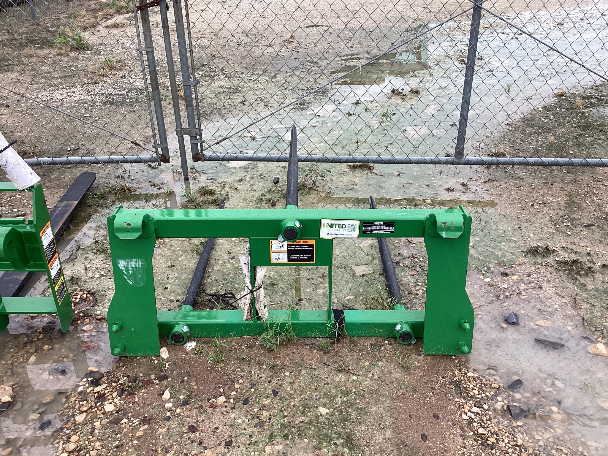 2022 Frontier AB12E Image 1