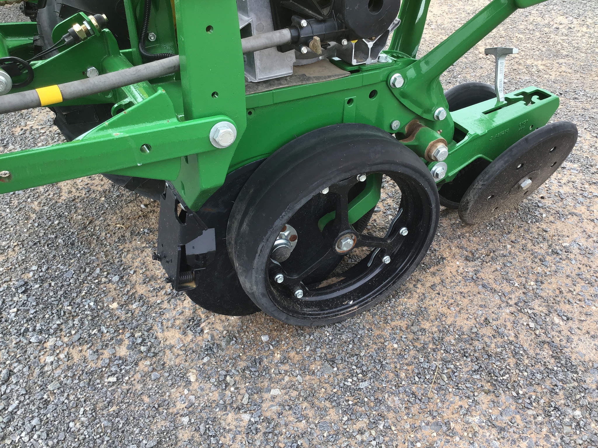 2024 John Deere 1725 Image 9