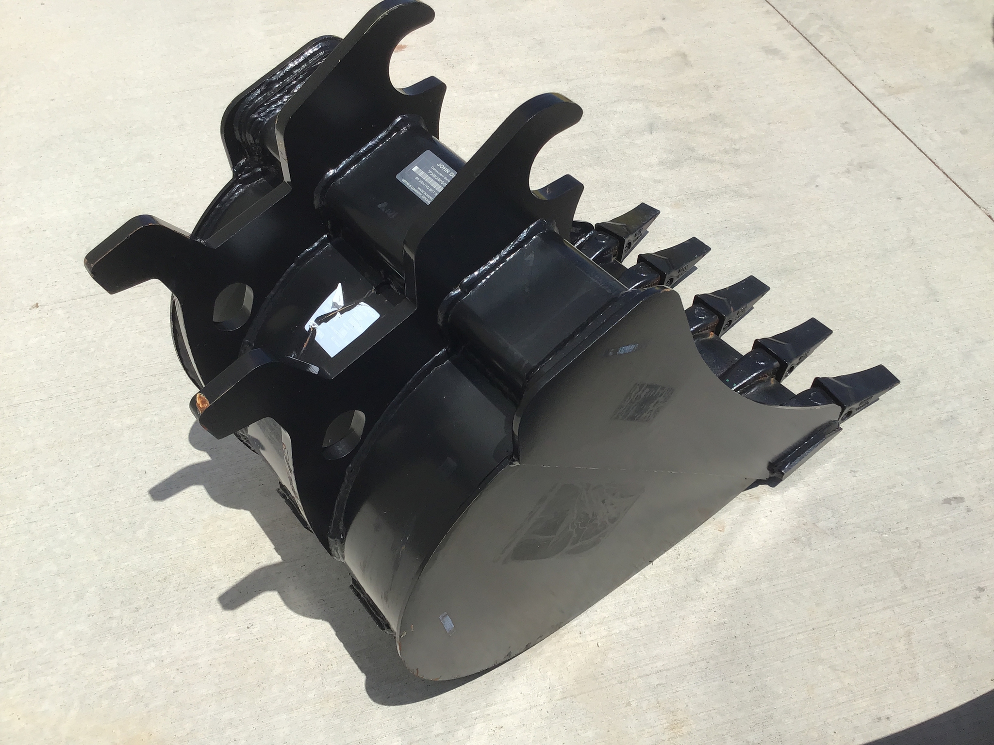 2024 John Deere BYT10991 24