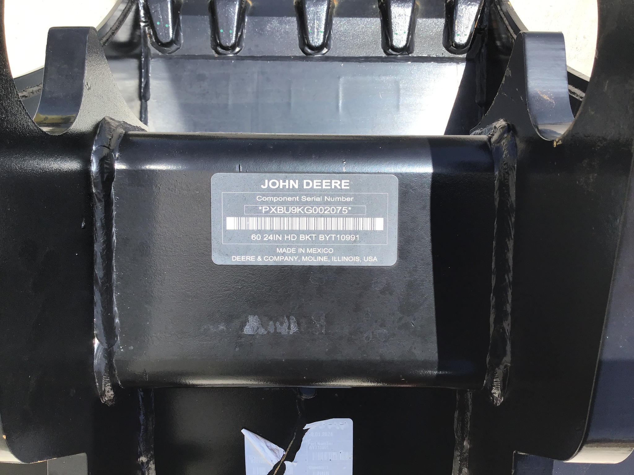2024 John Deere BYT10991 24