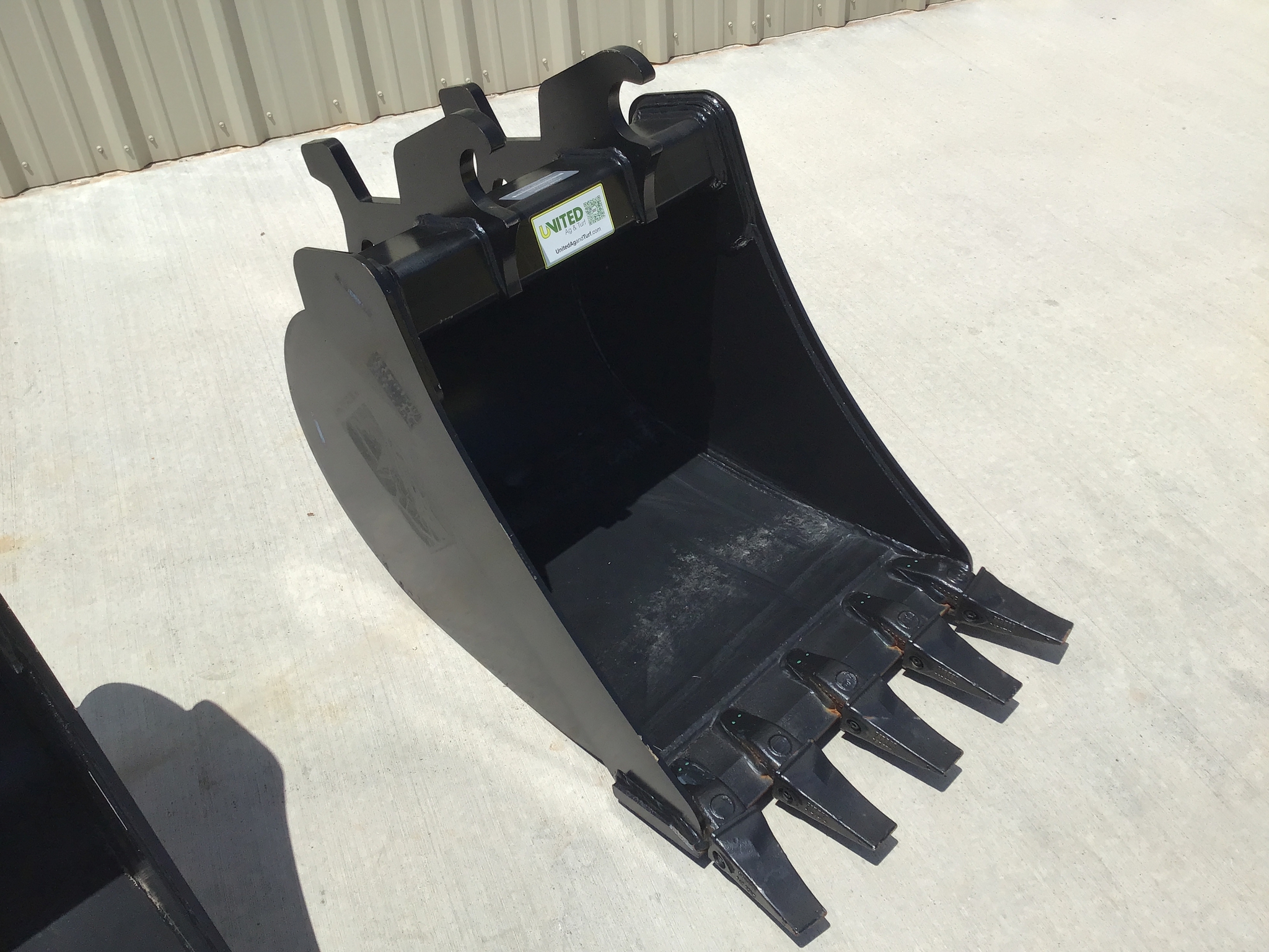2024 John Deere BYT10991 24