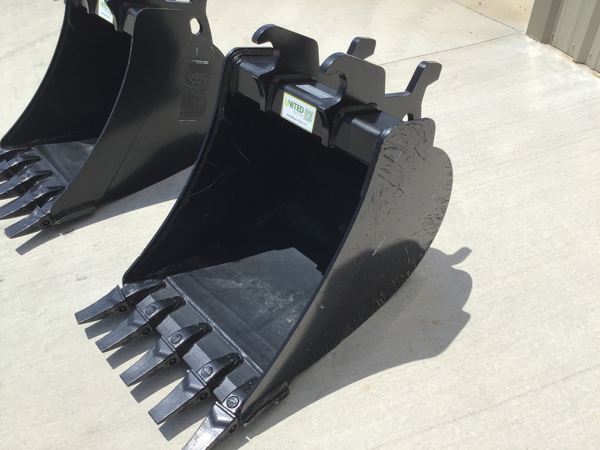 2024 John Deere BYT10991 24