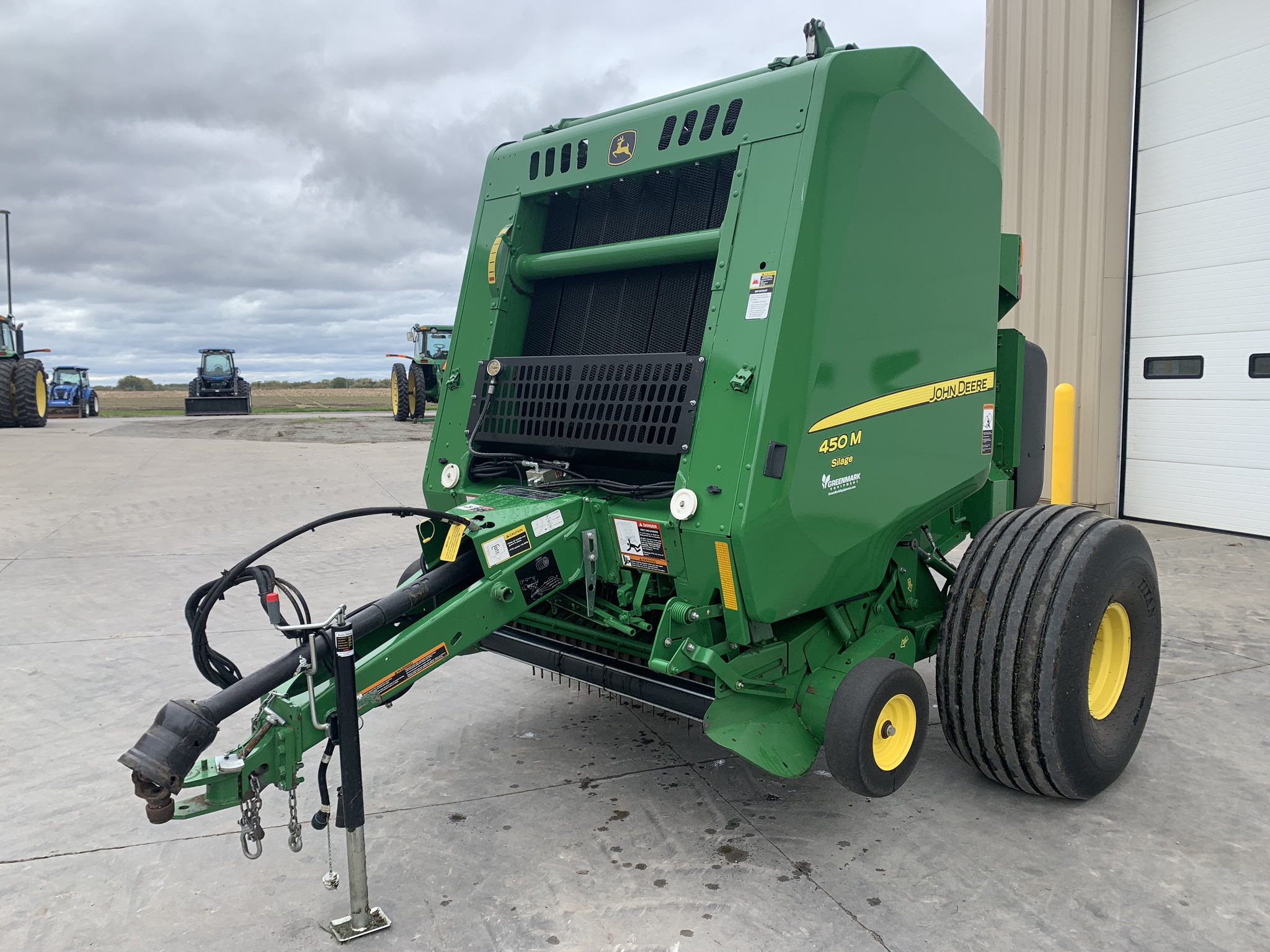 2021 John Deere 450M Image 7