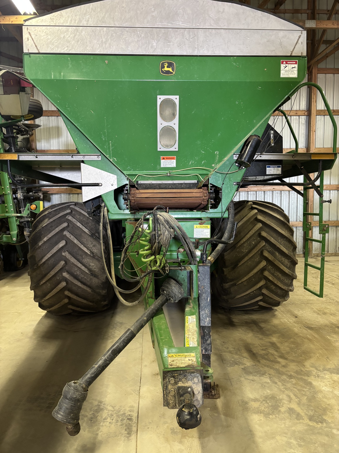 2013 John Deere DN345 Image 3