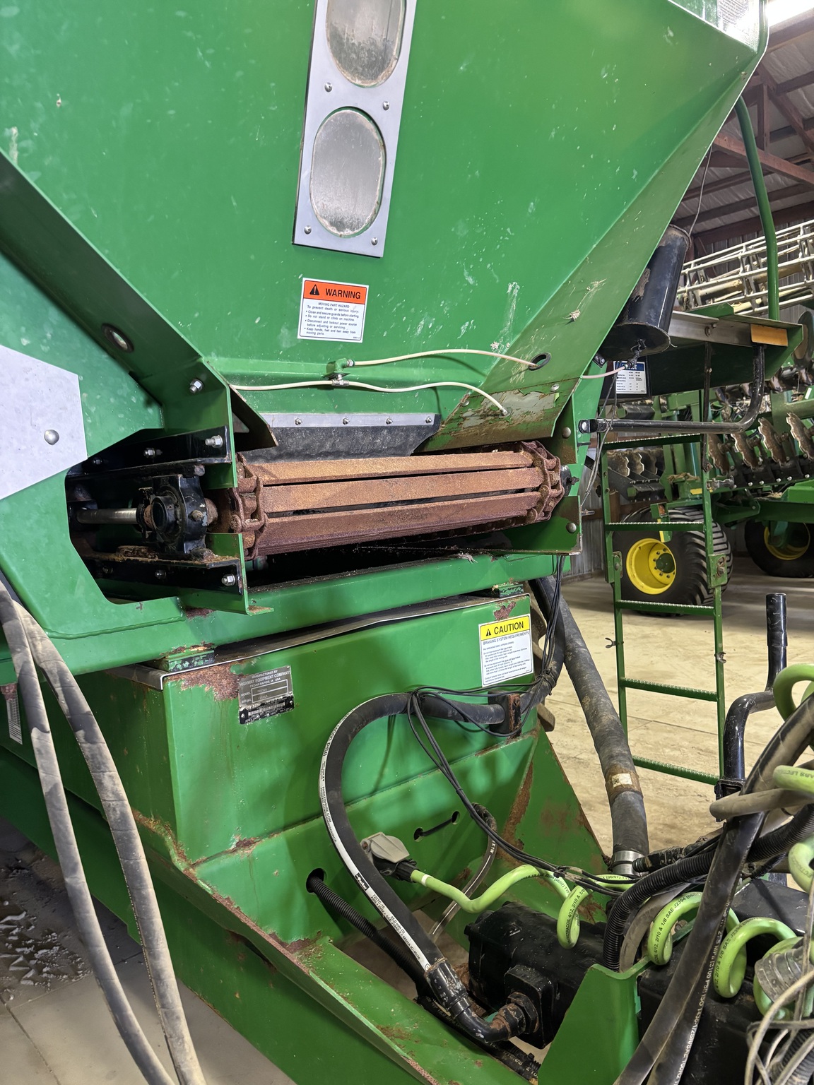 2013 John Deere DN345 Image 4