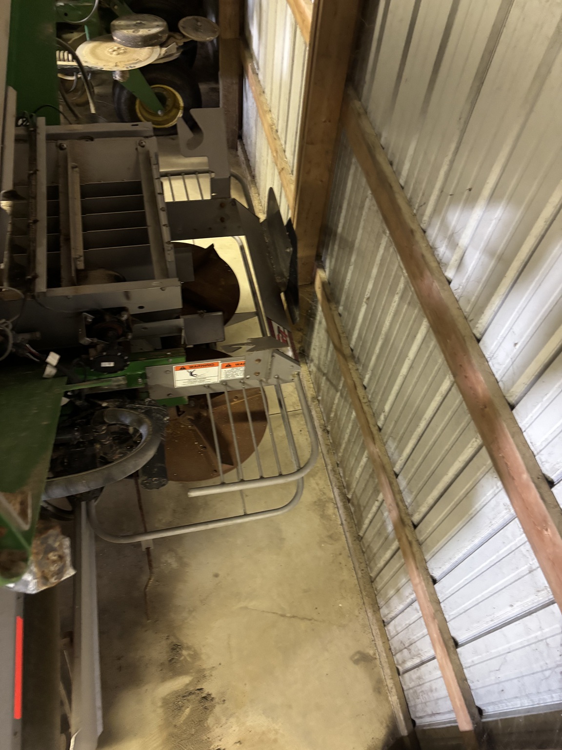 2013 John Deere DN345 Image 10