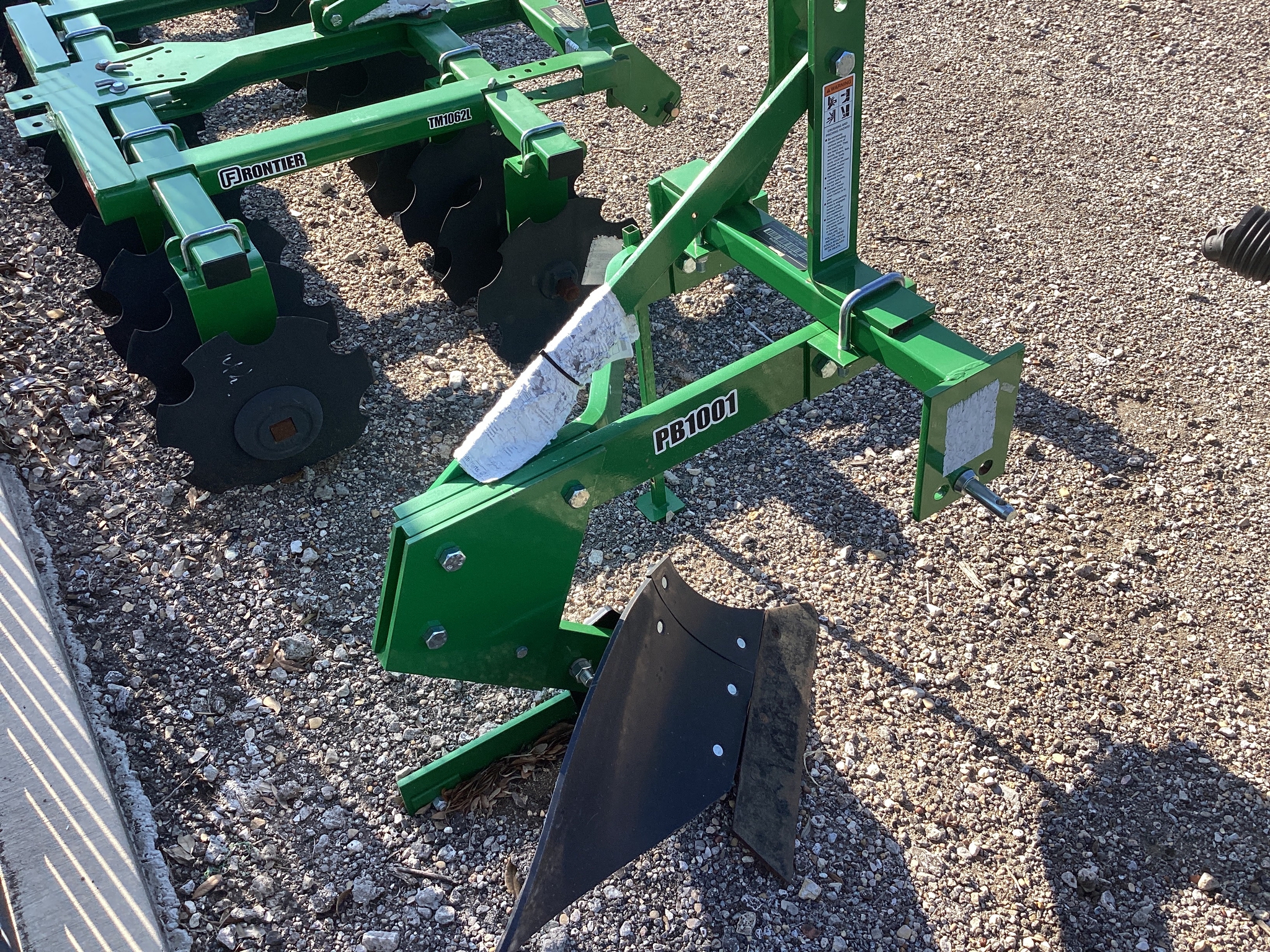 2023 Frontier PB1001 Image 5
