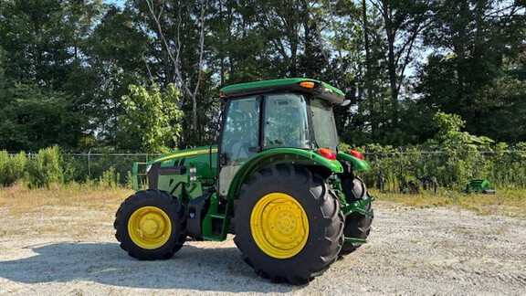 2025 John Deere 5100E
